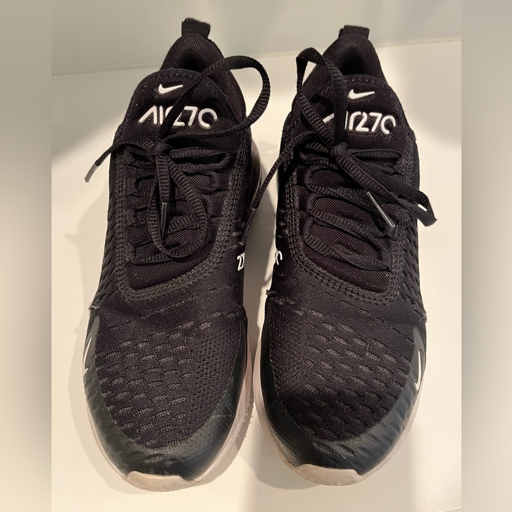 Nike Air Max 270 Women’s Sz 6.5